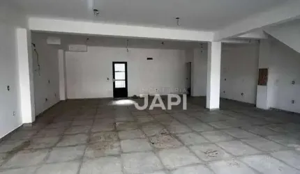 Sala Comercial para alugar em Anhangabaú de 100.00m² com 3 Garagens