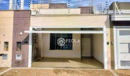 Casa para venda em Parque Universitário de 104.00m² com 3 Quartos, 1 Suite e 2 Garagens
