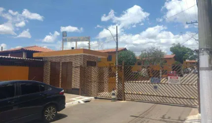 Casa para venda em Jardim Ottawa de 44.00m² com 2 Quartos e 1 Garagem