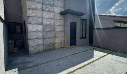 Casa para venda em Vila Lavínia de 75.00m² com 3 Quartos, 1 Suite e 2 Garagens