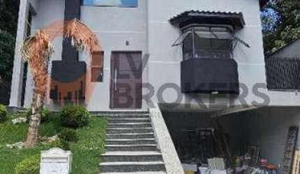 Casa para venda em Condominio Ecopark de 180.00m² com 3 Quartos, 1 Suite e 4 Garagens
