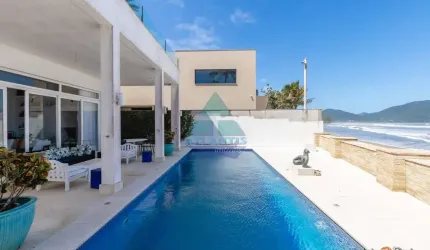 Casa para venda em Praia Do Sapê de 496.00m² com 4 Quartos, 2 Suites e 3 Garagens