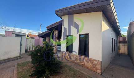 Casa para venda e aluguel em Jardim Paulista de 332.00m² com 4 Quartos, 1 Suite e 3 Garagens