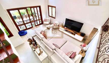 Casa para venda em Moinho Velho de 326.00m² com 3 Quartos, 4 Suites e 2 Garagens