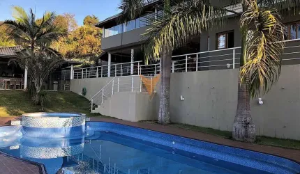 Casa para venda e aluguel em Chácara Santa Lúcia de 890.00m² com 5 Quartos, 5 Suites e 6 Garagens