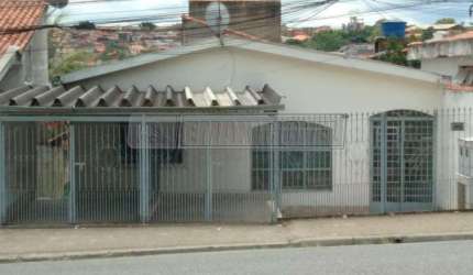 Casa para venda em Parque Das Laranjeiras de 132.00m² com 2 Quartos e 2 Garagens