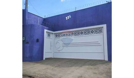 Casa para venda em Residencial Morumbi de 167.00m² com 3 Quartos, 1 Suite e 2 Garagens