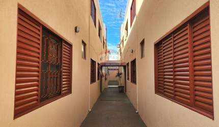 Apartamento para venda em Vila Tibério de 79.00m² com 2 Quartos e 8 Garagens