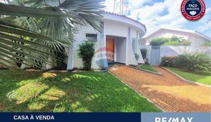 Casa para venda em Chácara Machadinho Ii de 163.00m² com 4 Quartos, 2 Suites e 8 Garagens
