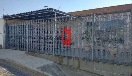 Casa para venda em Vila Barcelona de 240.00m² com 3 Quartos, 1 Suite e 2 Garagens