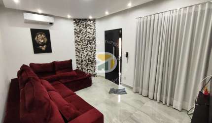 Casa para venda em Jardim Bi-centenário de 196.00m² com 3 Quartos, 2 Suites e 3 Garagens