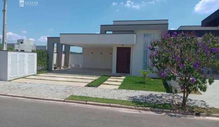 Casa de Condomínio para venda em Cézar De Souza de 173.00m² com 3 Quartos, 1 Suite e 4 Garagens