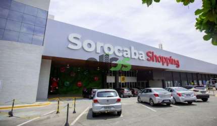 Sala Comercial para venda e aluguel em Centro de 75.00m² com 2 Garagens