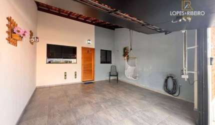Casa para venda em Central Park de 100.00m² com 2 Quartos, 1 Suite e 2 Garagens