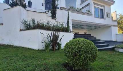 Casa para venda e aluguel em Jardim Aracy de 817.00m² com 4 Quartos, 4 Suites e 11 Garagens