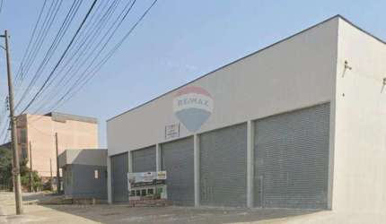 Galpão / Depósito / Armazém para alugar em Vila Lavínia de 330.00m²