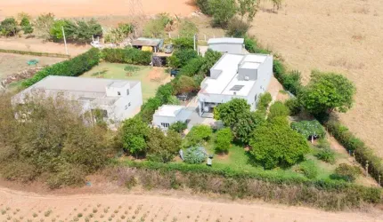 Chácara para venda em Recanto Da Fazenda de 300.00m² com 3 Quartos, 1 Suite e 4 Garagens