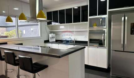 Casa de Condomínio para alugar em Residencial Real Park de 260.00m² com 4 Quartos e 2 Suites