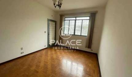 Casa para alugar em Cidade Jardim de 245.00m² com 4 Quartos, 2 Suites e 4 Garagens