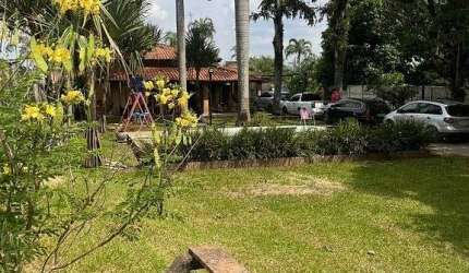 Chácara para venda em Bairro Dos Pires de 394.00m² com 2 Quartos, 1 Suite e 4 Garagens