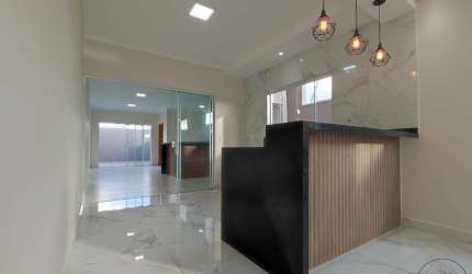Casa para venda em Residencial Lívia de 157.60m² com 3 Quartos, 1 Suite e 2 Garagens
