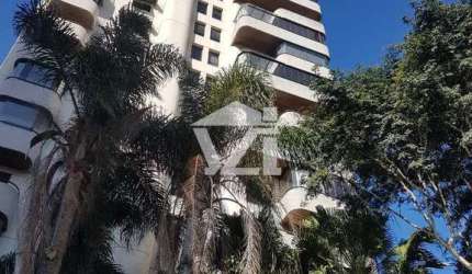 Apartamento para venda em Centro de 240.00m² com 3 Quartos, 3 Suites e 3 Garagens