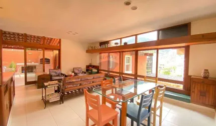 Casa de Condomínio para venda em Botafogo de 262.00m² com 5 Quartos, 3 Suites e 1 Garagem