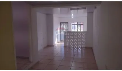 Casa para alugar em Jardim Santa Rosa de 300.00m² com 2 Quartos e 1 Suite