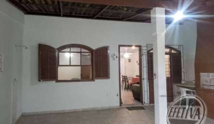 Casa para venda em Matinhos de 42.00m² com 2 Quartos e 2 Garagens
