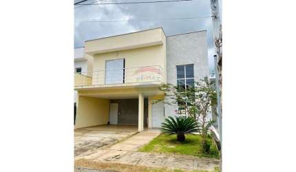 Casa de Condomínio para alugar em Residencial Villa Do Bosque de 250.00m² com 3 Quartos, 3 Suites e 4 Garagens
