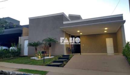 Casa de Condomínio para venda em Condomínio Residencial Recanto Do Lago de 218.00m² com 3 Quartos, 3 Suites e 4 Garagens