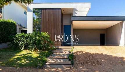 Casa de Condomínio para venda em Vila Do Golf de 212.00m² com 3 Quartos e 3 Suites