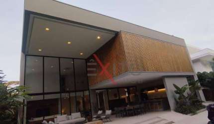 Casa para venda em Riviera de 650.00m² com 8 Quartos, 8 Suites e 6 Garagens