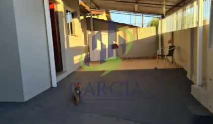 Casa para venda em Jardim Igaçaba de 200.00m² com 6 Quartos, 1 Suite e 2 Garagens