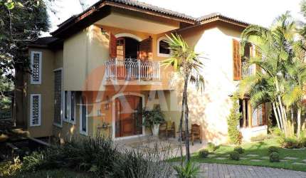 Casa para venda em Jardim Do Golf I de 503.00m² com 4 Quartos, 4 Suites e 5 Garagens