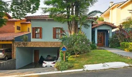 Casa de Condomínio para venda em Alphaville de 393.00m² com 3 Quartos, 1 Suite e 2 Garagens