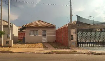 Casa para venda em São José de 141.00m² com 2 Quartos