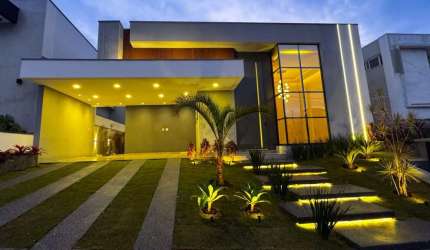 Casa para venda em Cézar De Souza de 195.00m² com 4 Quartos, 4 Suites e 4 Garagens