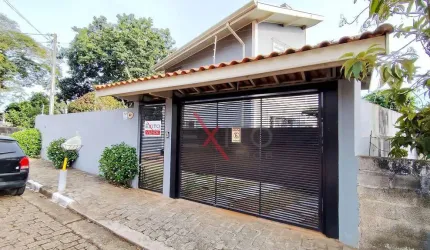 Casa para venda em Centro de 167.00m² com 3 Quartos, 1 Suite e 2 Garagens