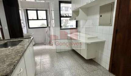 Apartamento para venda e aluguel em Centro de 92.00m² com 3 Quartos, 1 Suite e 2 Garagens