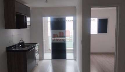 Apartamento para alugar em Centro de 44.00m² com 2 Quartos e 1 Garagem