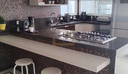 Casa para venda em Jardim Das Flores de 300.00m² com 4 Quartos, 4 Suites e 4 Garagens