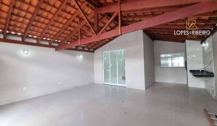 Casa para venda em Residencial Ouro Verde de 140.00m² com 3 Quartos, 1 Suite e 2 Garagens