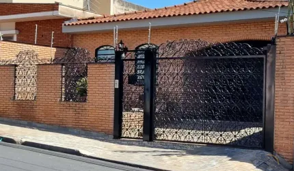 Casa para venda em Jardim Paulista de 230.00m² com 3 Quartos, 1 Suite e 3 Garagens