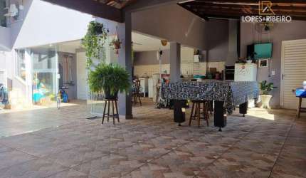 Casa para venda em Vila Maria de 150.00m² com 3 Quartos, 1 Suite e 4 Garagens