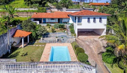 Chácara para venda em Chácaras Fernão Dias de 1125.00m² com 3 Quartos, 1 Suite e 4 Garagens