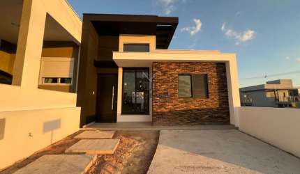 Casa para venda em Horto Florestal de 94.00m² com 3 Quartos, 1 Suite e 1 Garagem