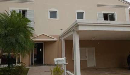 Casa para alugar em Tamboré de 360.00m² com 4 Quartos, 4 Suites e 4 Garagens