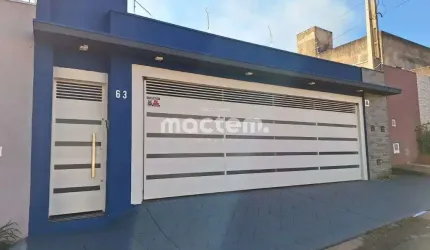 Casa para venda em Jardim Gimenez de 165.00m² com 2 Quartos, 1 Suite e 3 Garagens