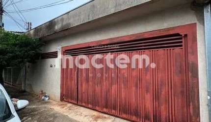 Casa para venda em Campos Elíseos de 200.00m² com 5 Quartos e 3 Garagens
